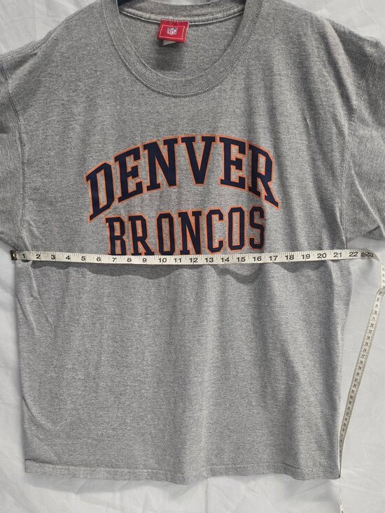 Vintage Denver Broncos NFL Licensed Men's Grey XL T-Shirt - Picture 5 of 10